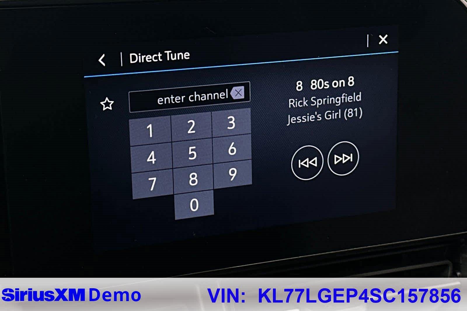 Used 2025 Chevrolet Trax RS w/ Driver Confidence Package image 29
