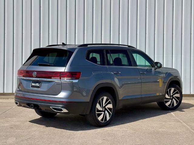 Used 2025 Volkswagen Atlas SE AWD/4WD image 6