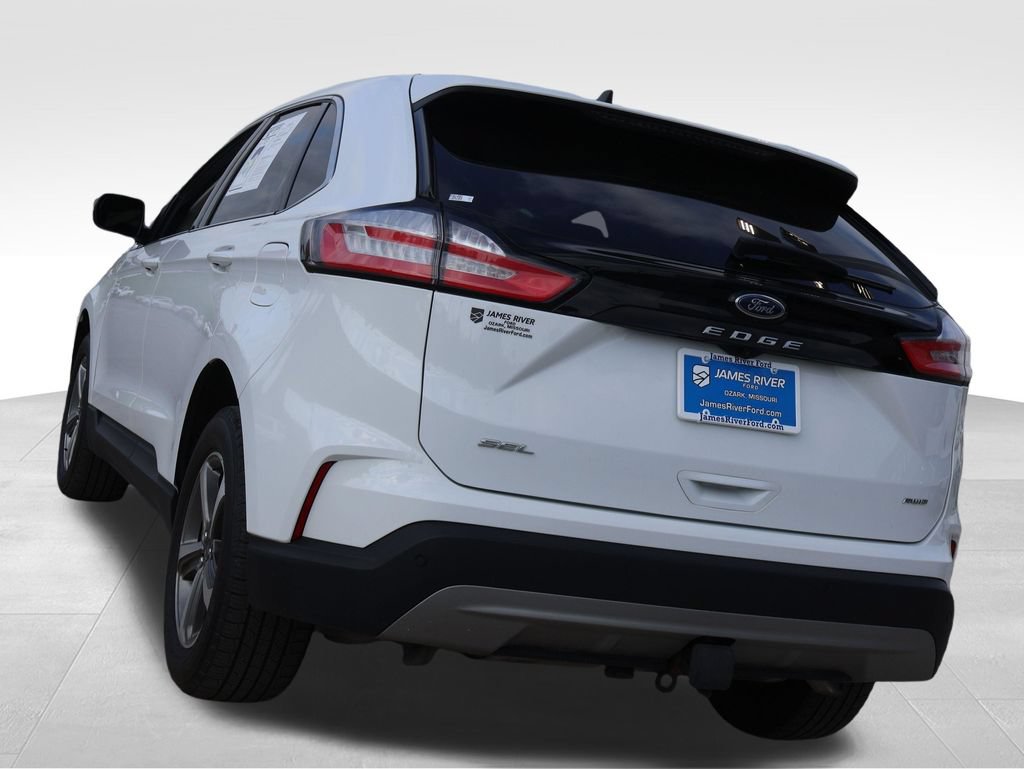 Certified 2024 Ford Edge SEL w/ Convenience Package AWD/4WD image 4
