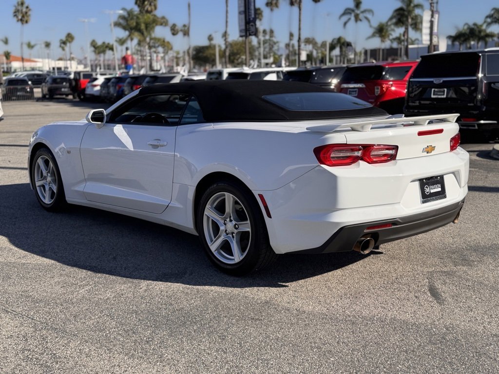 Used 2020 Chevrolet Camaro LT image 10
