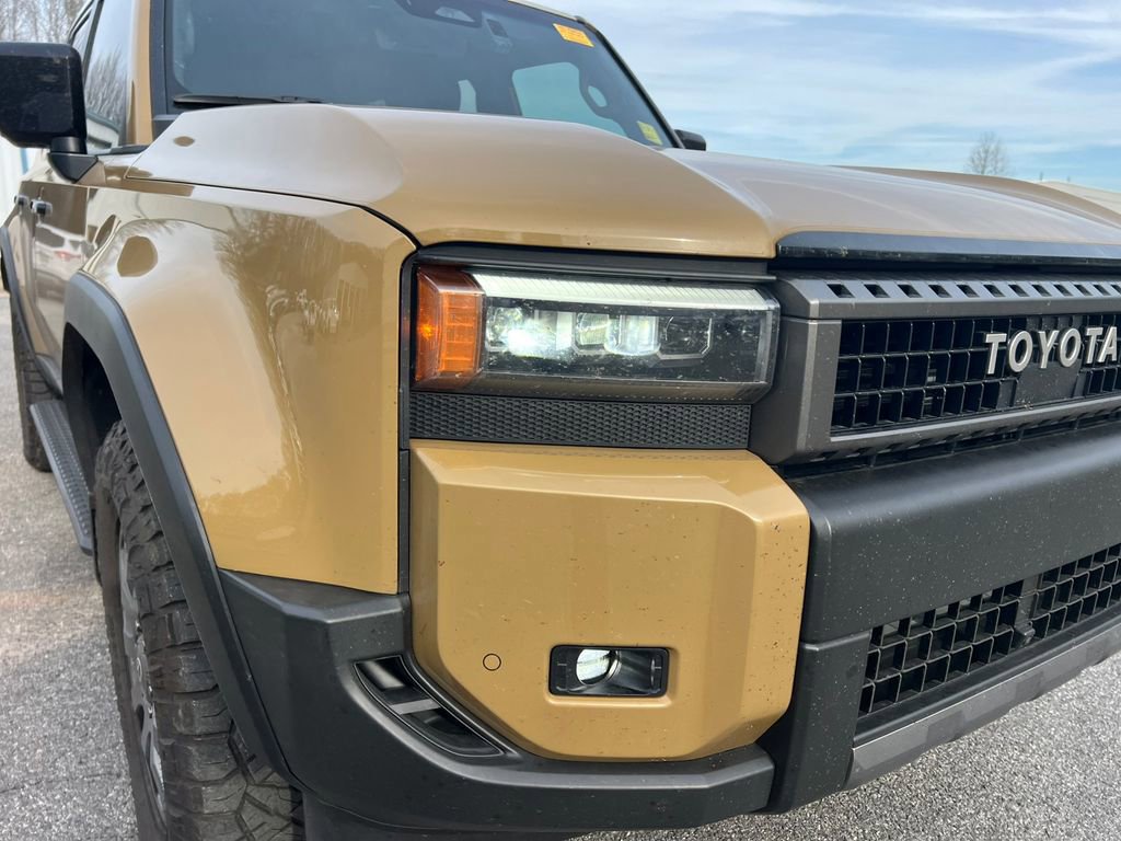 Used 2024 Toyota Land Cruiser image 11