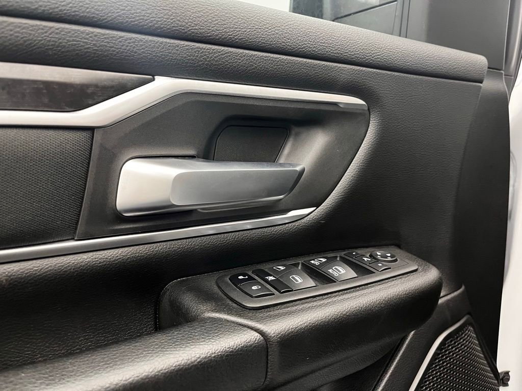 Used 2023 RAM 1500 Big Horn AWD/4WD image 17