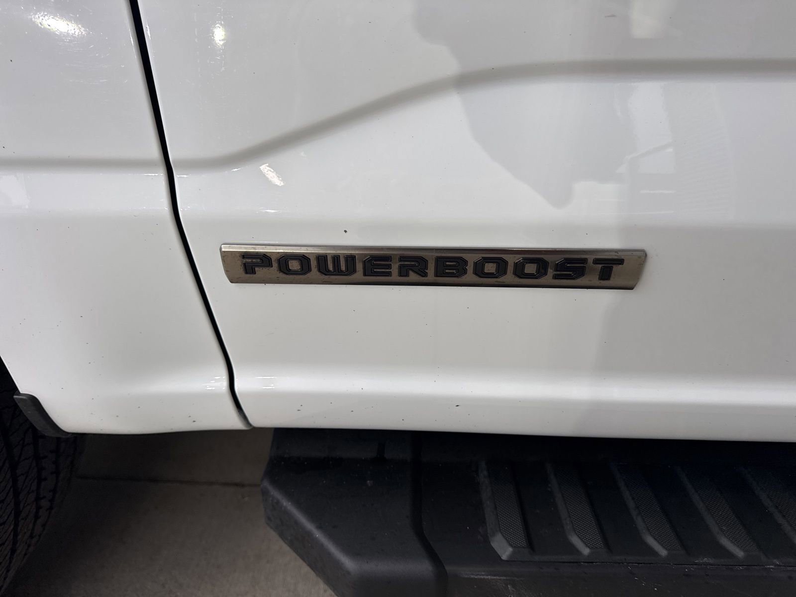 Certified 2025 Ford F150 Lariat w/ Equipment Group 501A Mid AWD/4WD image 19