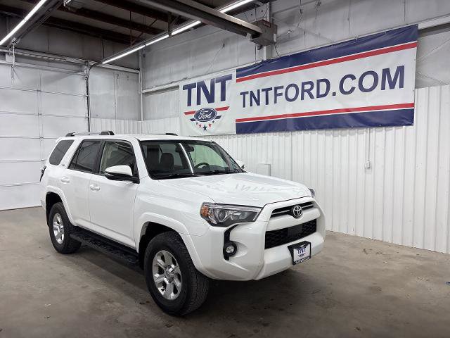 Used 2023 Toyota 4Runner SR5 Premium image 4