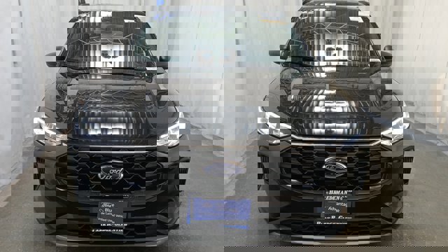 Certified 2023 Ford Escape ST-Line image 7