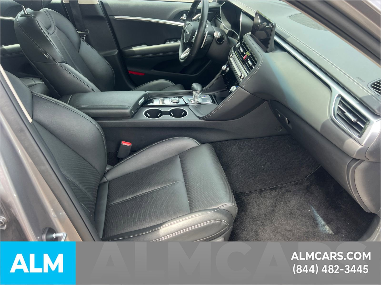 Used 2025 Genesis G70 2.5T AWD/4WD image 14