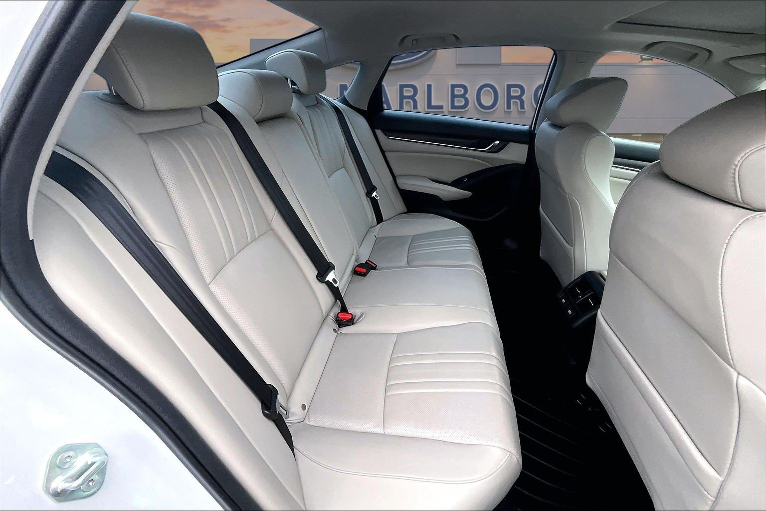 Used 2021 Honda Accord Touring image 27