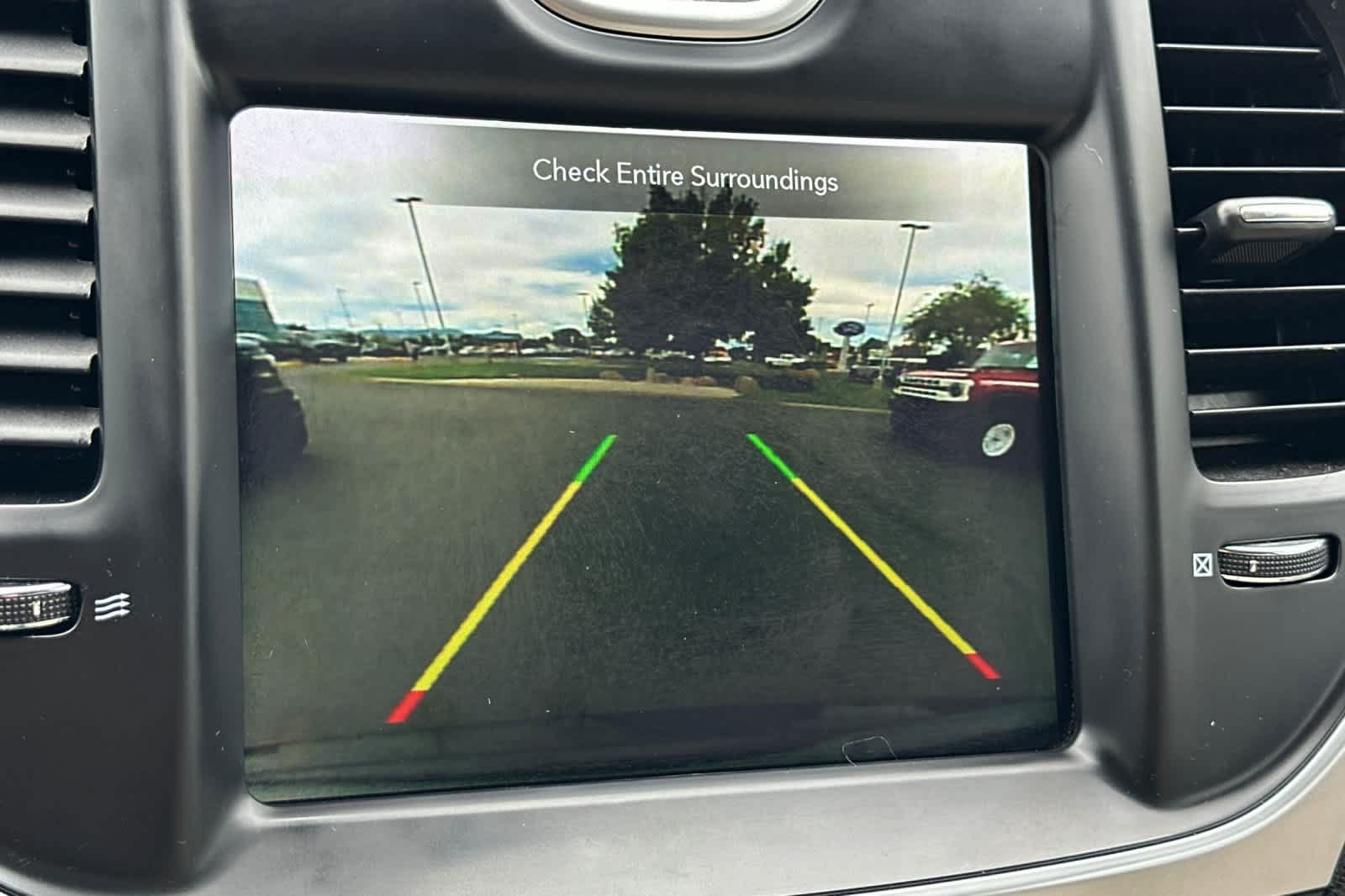 Used 2021 Chrysler 300 Touring L AWD/4WD image 18