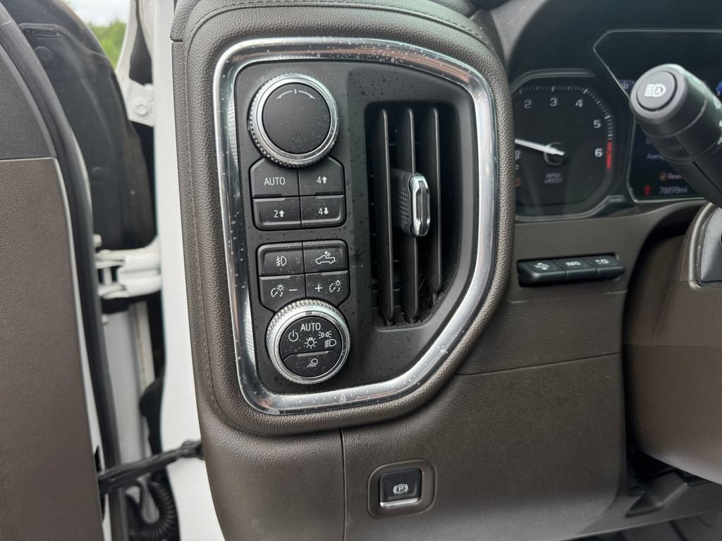 Used 2019 GMC Sierra 1500 Denali w/ Denali Ultimate Package AWD/4WD image 30