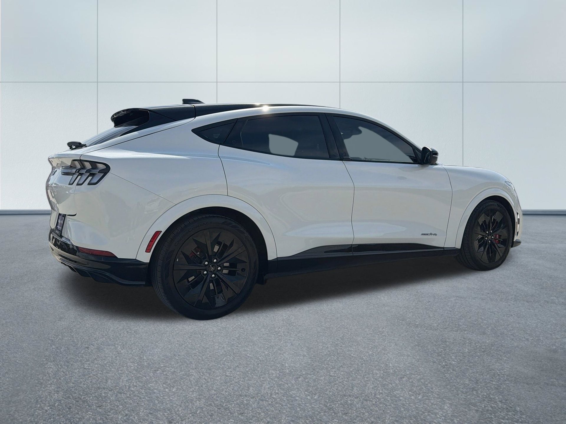 Certified 2025 Ford Mustang Mach-E GT AWD/4WD image 5