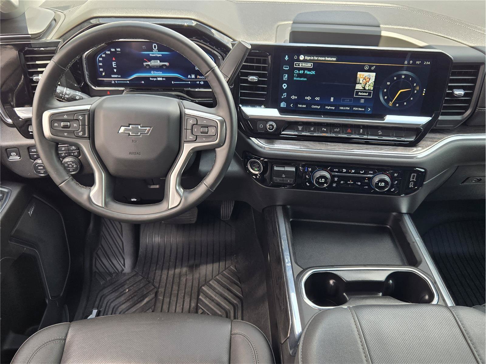 Used 2025 Chevrolet Silverado 2500 LTZ w/ LTZ Plus Package AWD/4WD image 26