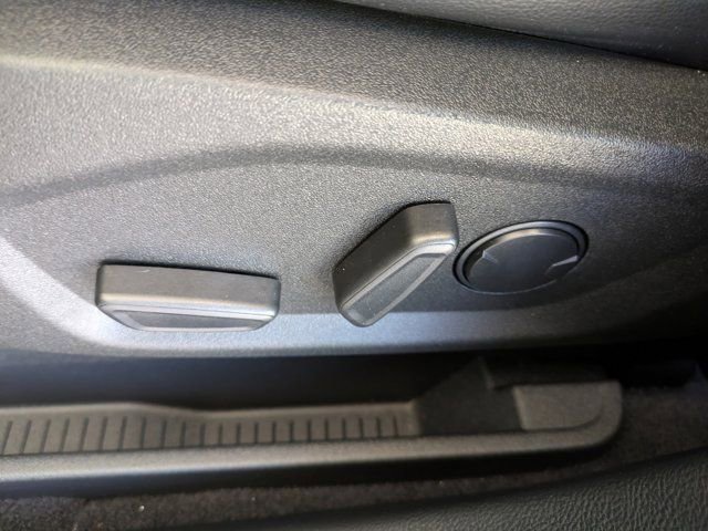 Certified 2023 Ford Edge SEL w/ Convenience Package image 19