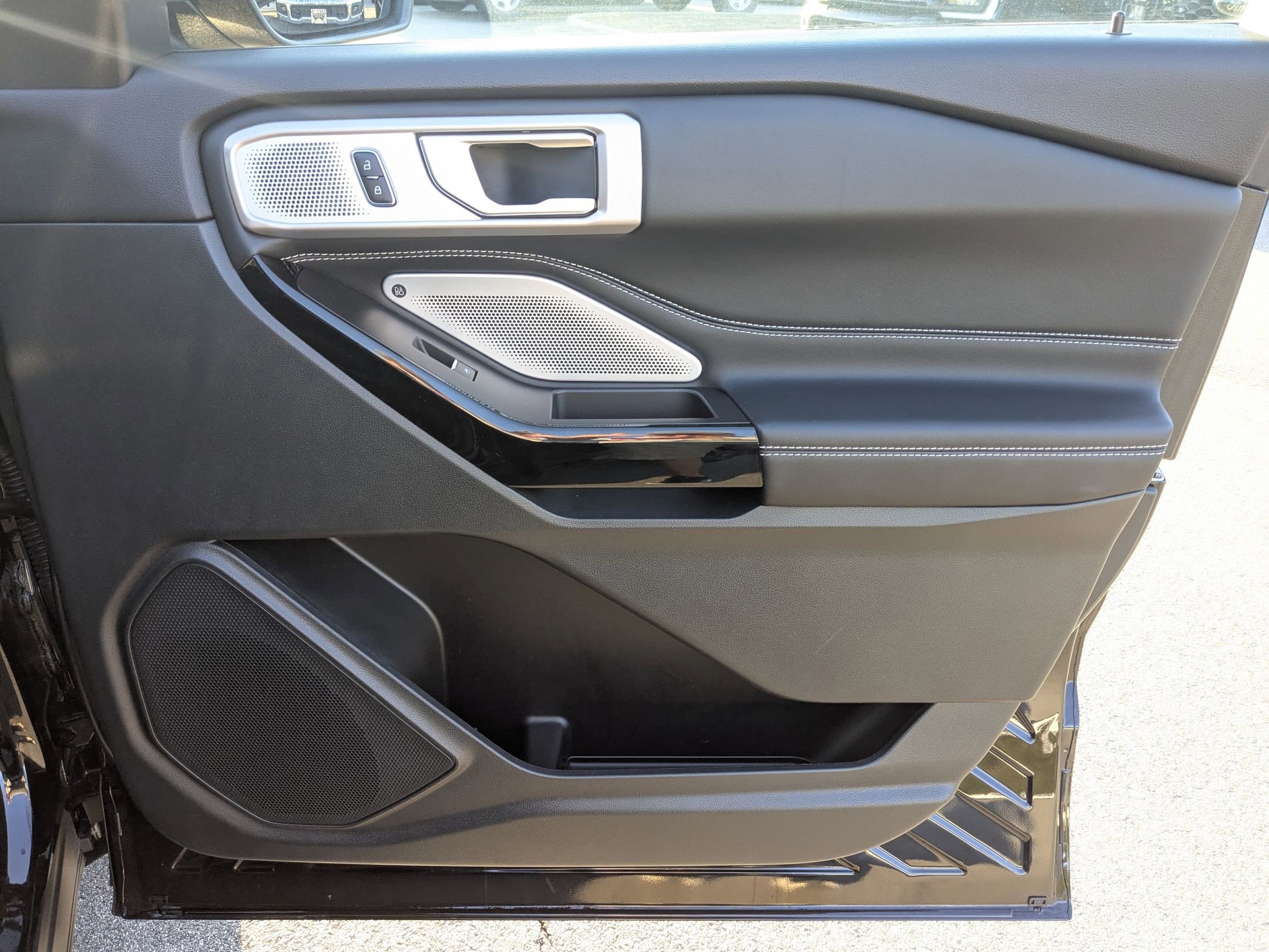 Certified 2024 Ford Explorer ST w/ Equipment Group 401A image 46