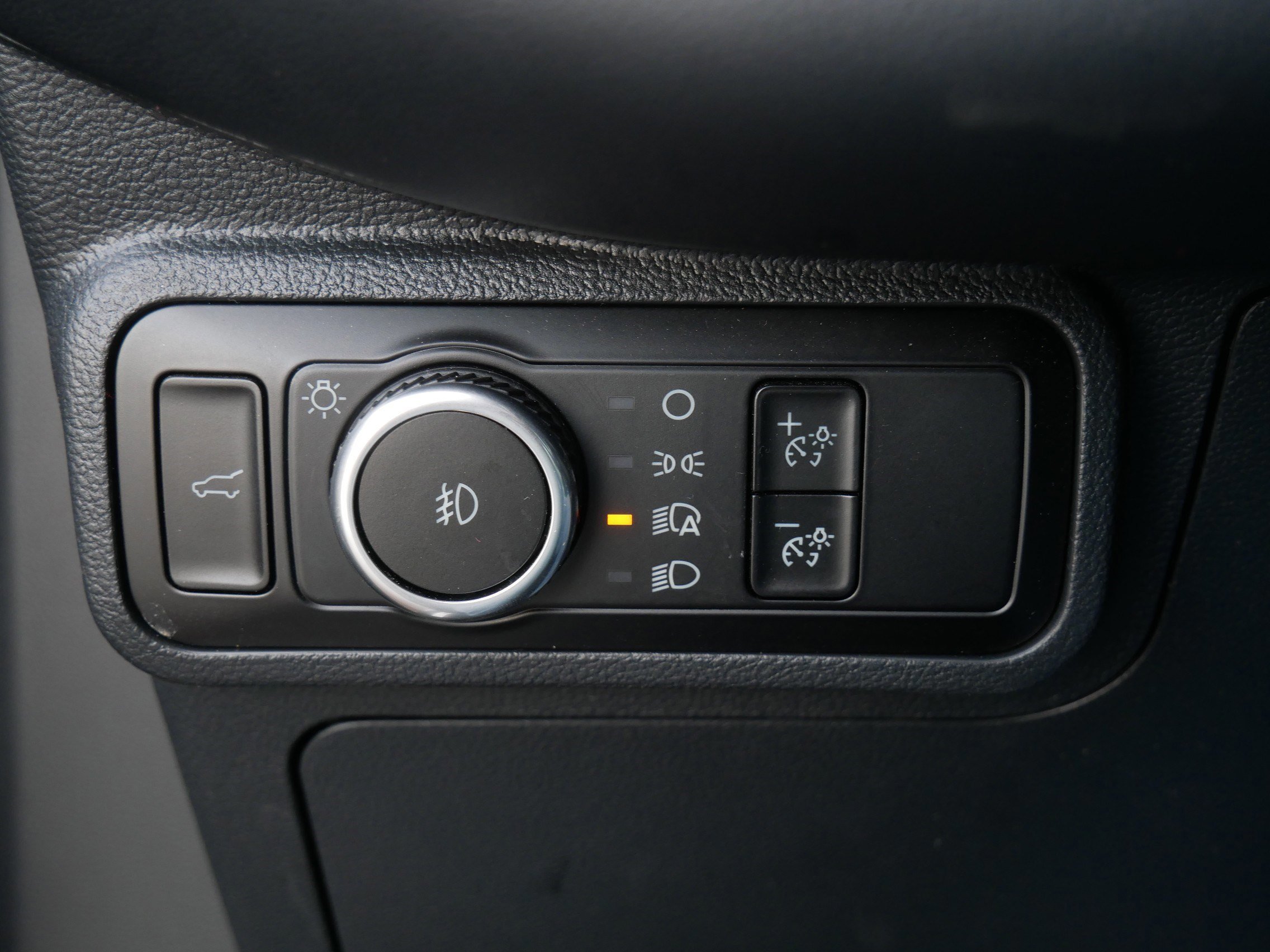 Certified 2025 Ford Explorer ST-Line image 26