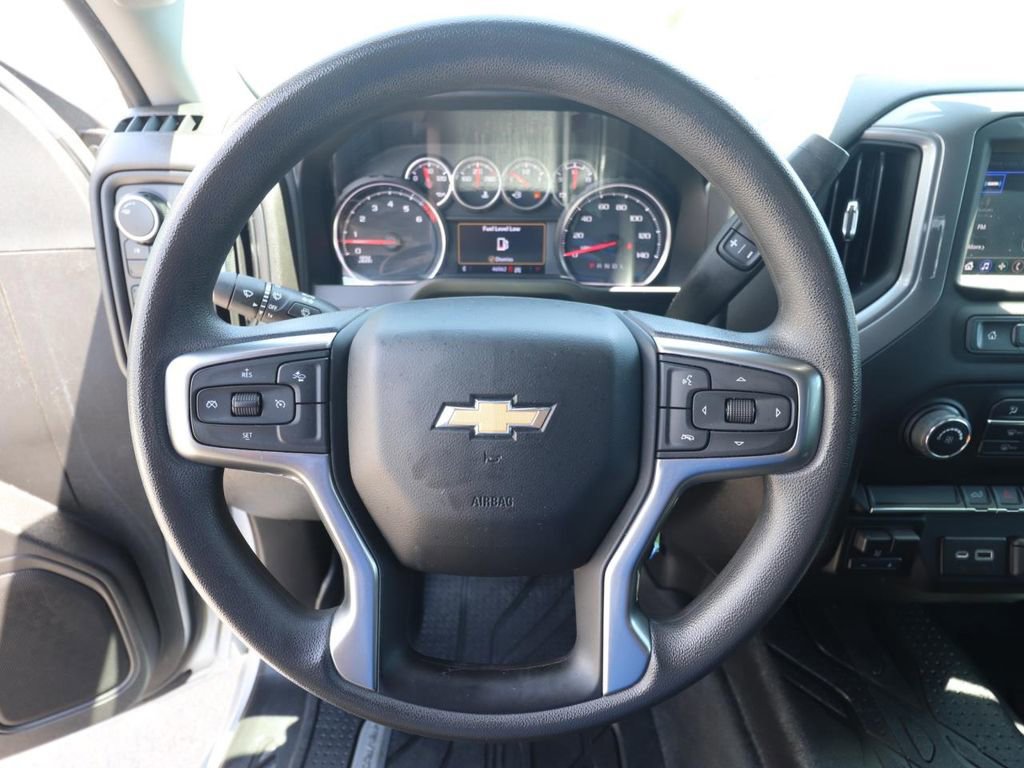 Used 2022 Chevrolet Silverado 2500 Custom w/ Custom Convenience Package image 19