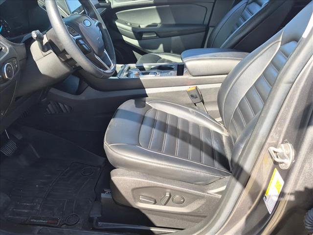 Certified 2024 Ford Edge SEL w/ Convenience Package AWD/4WD image 16