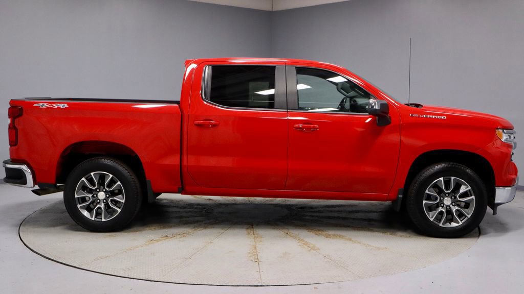 Used 2024 Chevrolet Silverado 1500 LT image 6