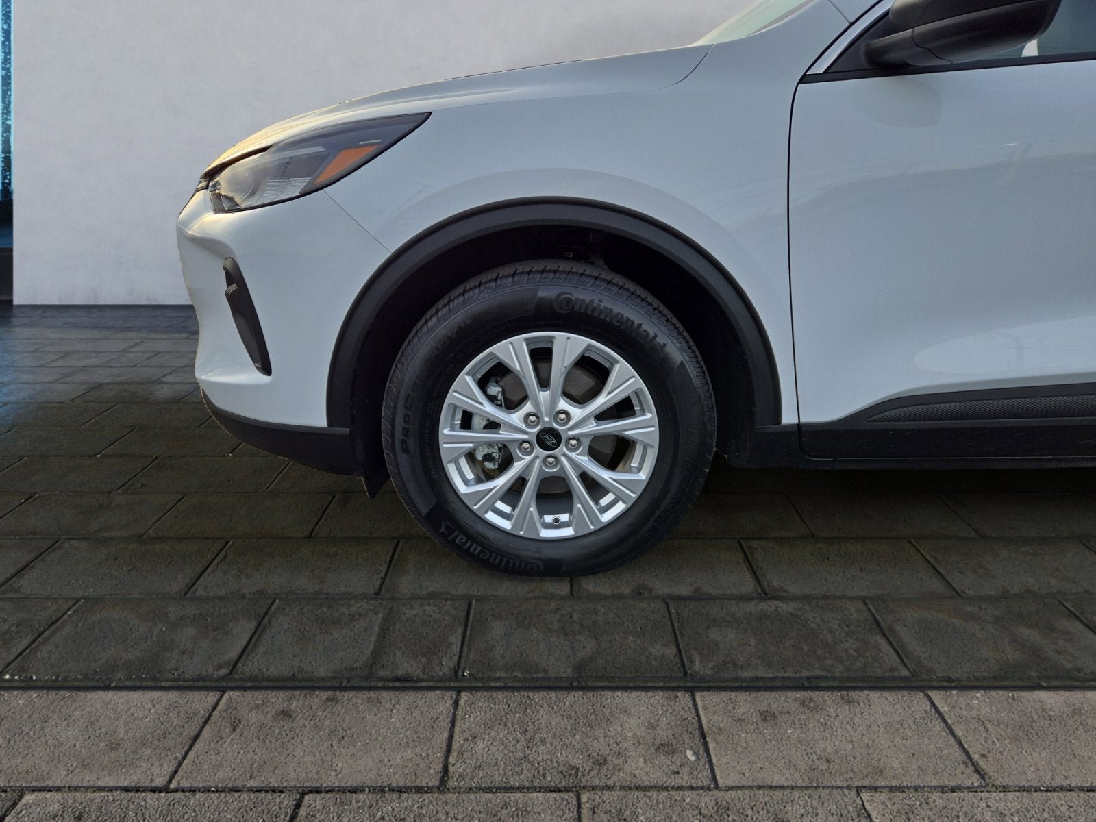Certified 2023 Ford Escape Active AWD/4WD image 26