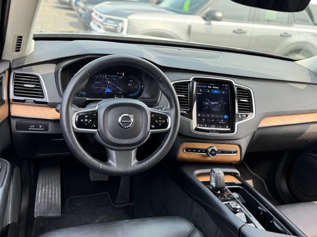Used 2023 Volvo XC90 T8 Plus AWD/4WD image 7
