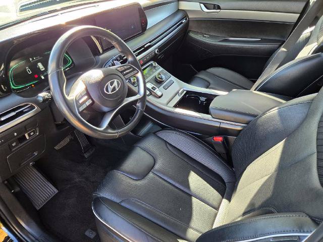 Used 2025 Hyundai Palisade SEL FWD image 15