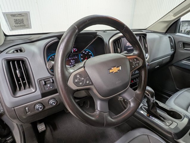 Used 2022 Chevrolet Colorado Z71 AWD/4WD image 10