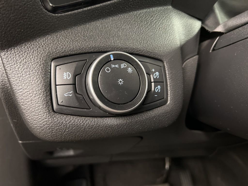 Certified 2017 Ford Escape Titanium image 24