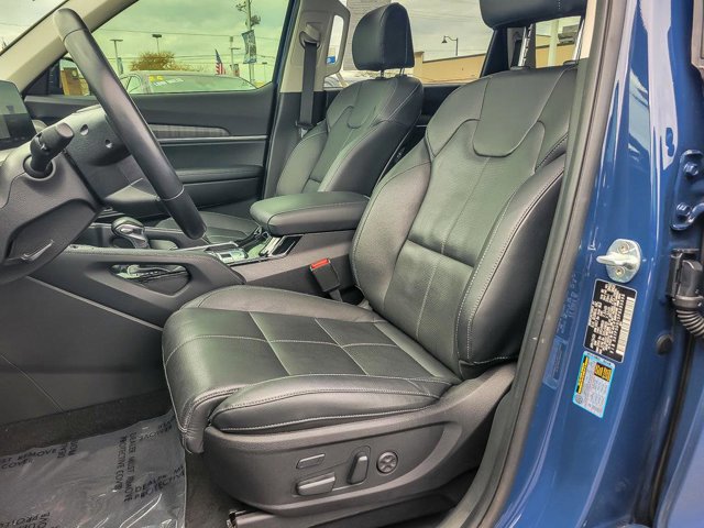 Used 2023 Kia Telluride SX image 11