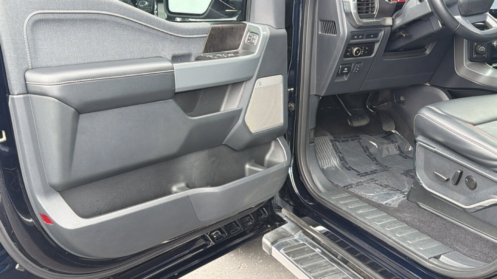 Certified 2023 Ford F150 Lariat AWD/4WD image 23