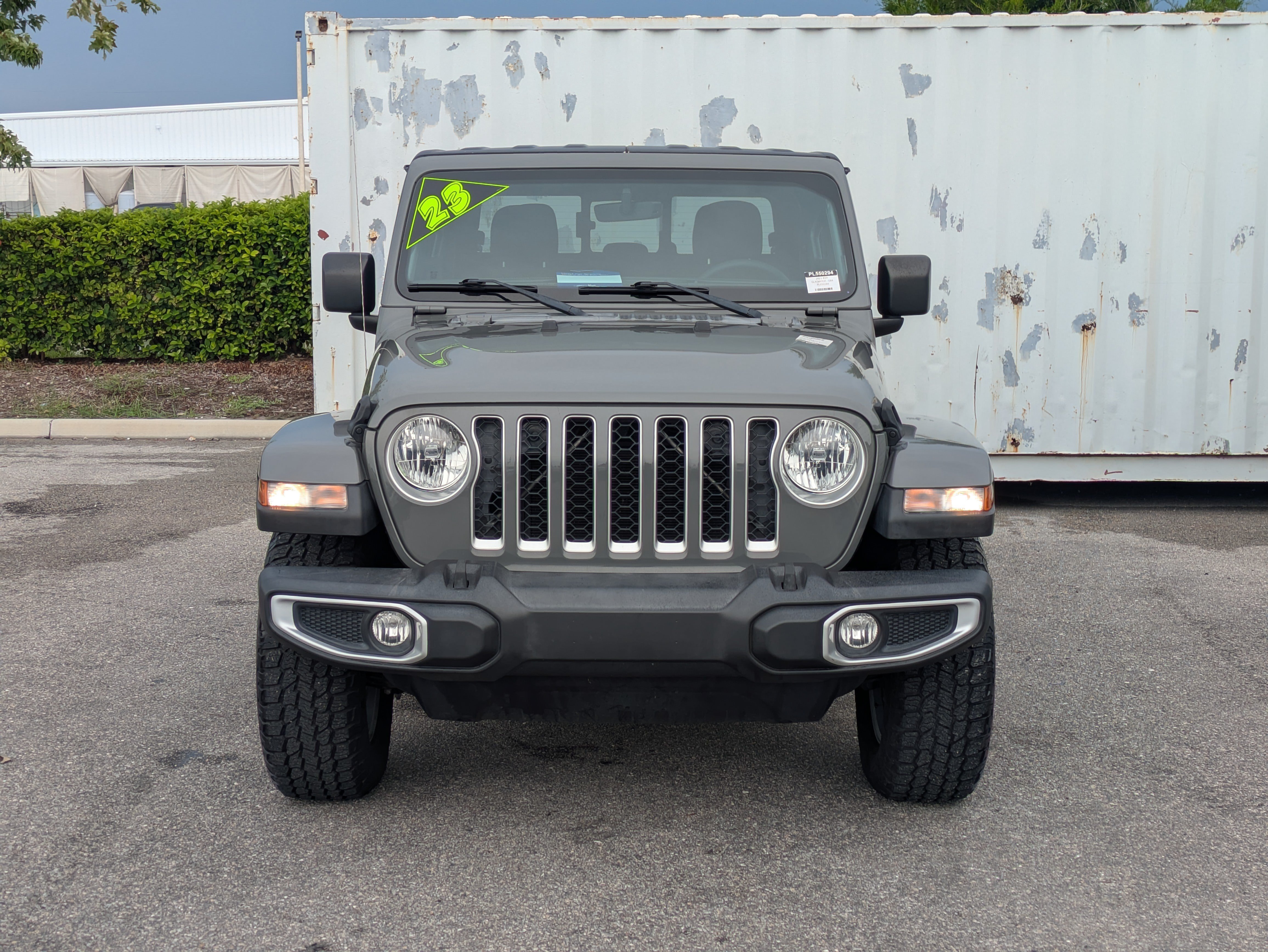 Used 2023 Jeep Gladiator Overland AWD/4WD image 9