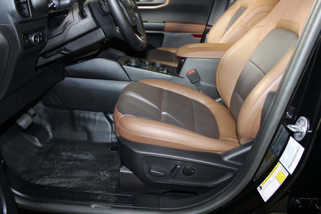 Certified 2024 Ford Bronco Sport Badlands w/ Premium Package image 8