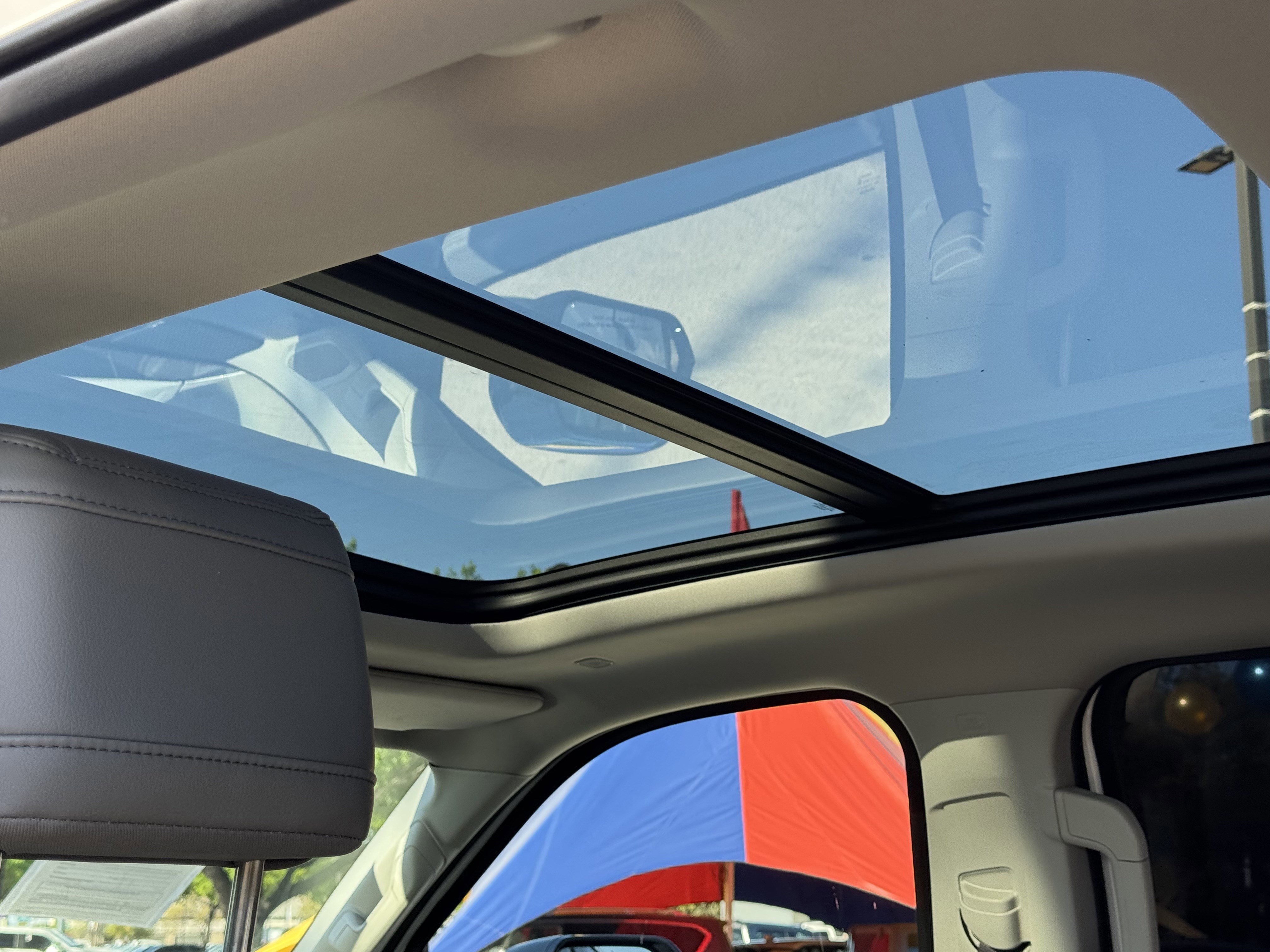 Used 2024 Toyota Tundra Limited image 13