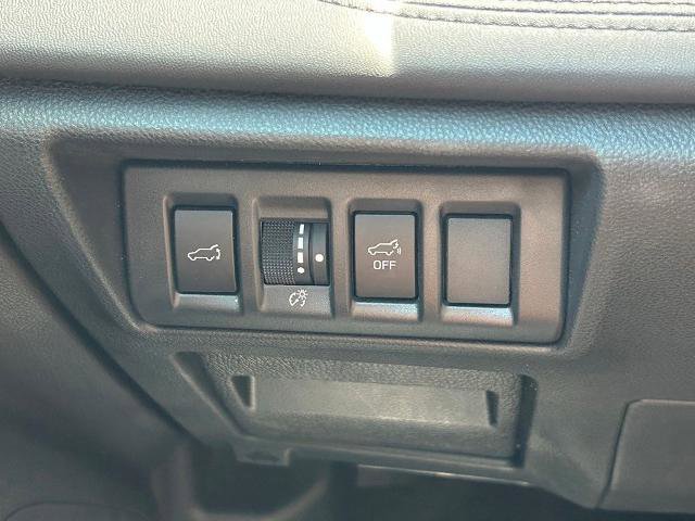 Used 2025 Subaru Outback Wilderness AWD/4WD image 31