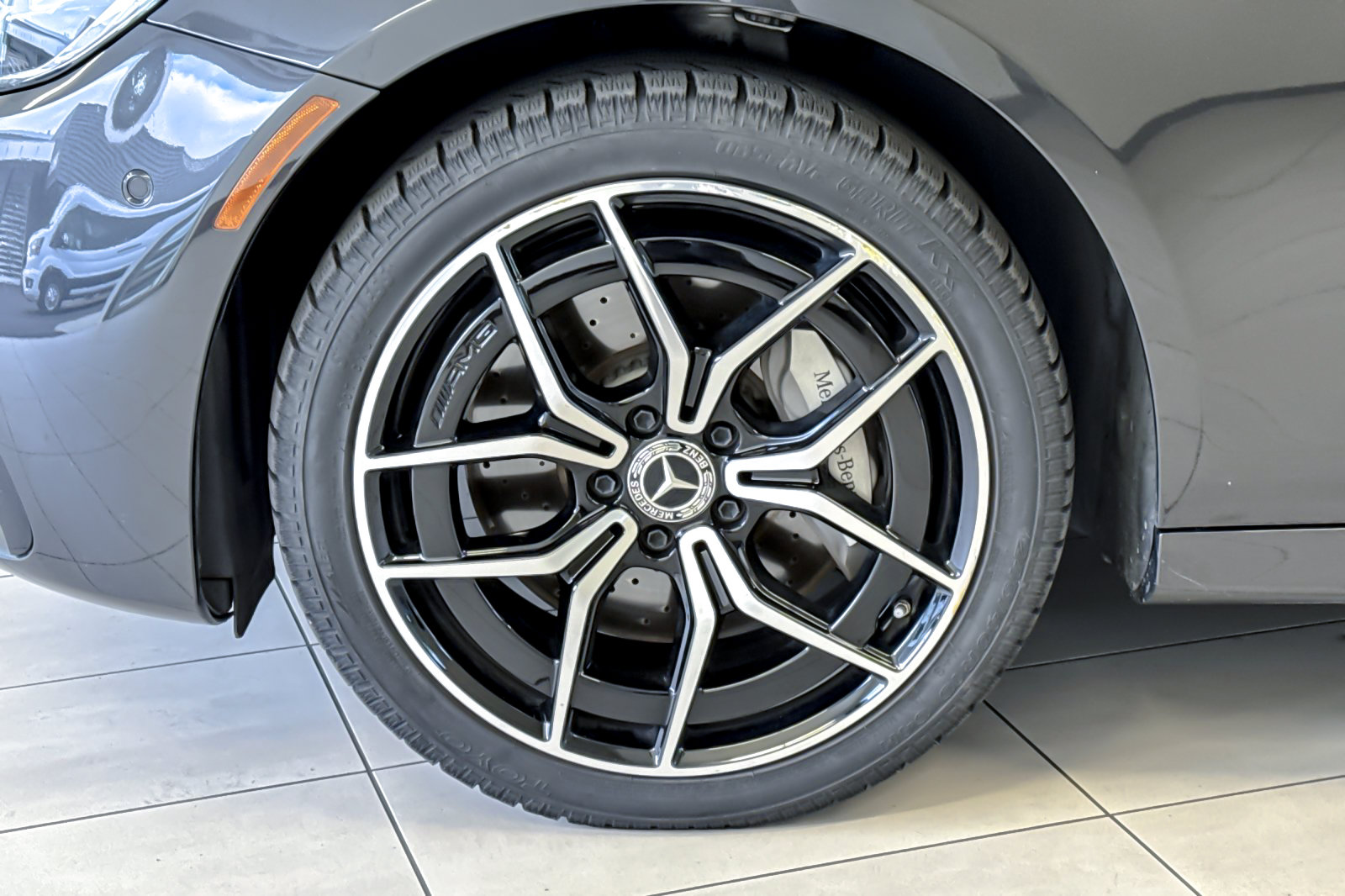 Used 2022 Mercedes-Benz E 450 4MATIC Sedan image 25