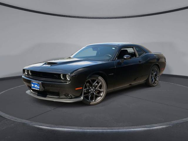 Used 2022 Dodge Challenger R/T w/ Blacktop Package