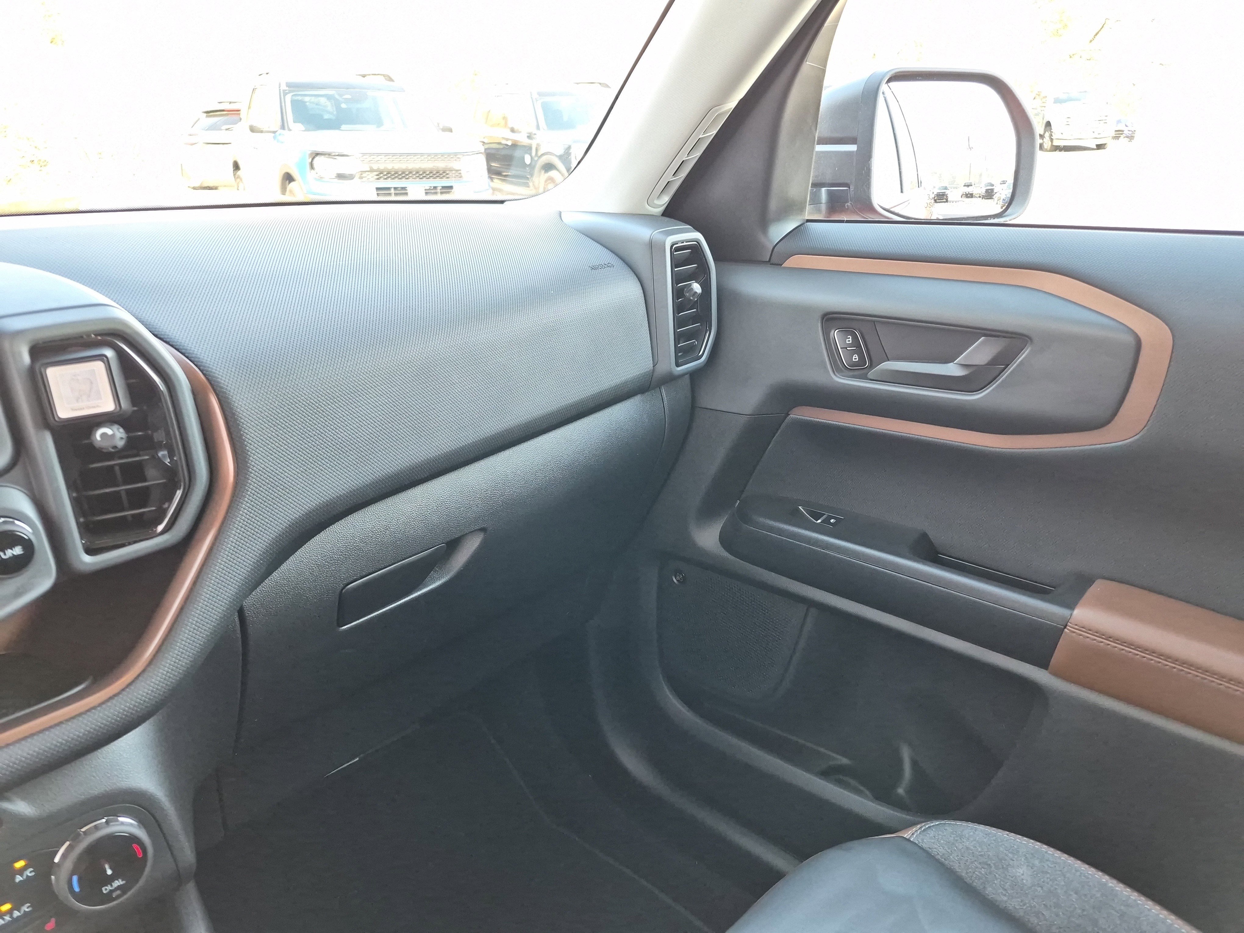 Certified 2022 Ford Bronco Sport Outer Banks w/ Tech Package image 22