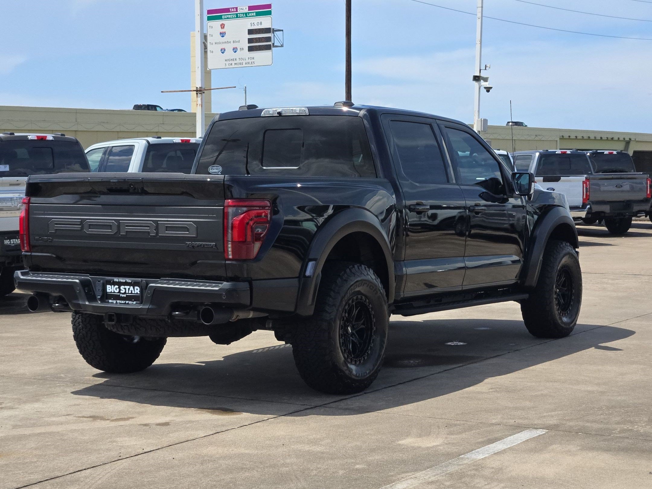 Certified 2025 Ford F150 Raptor AWD/4WD image 3