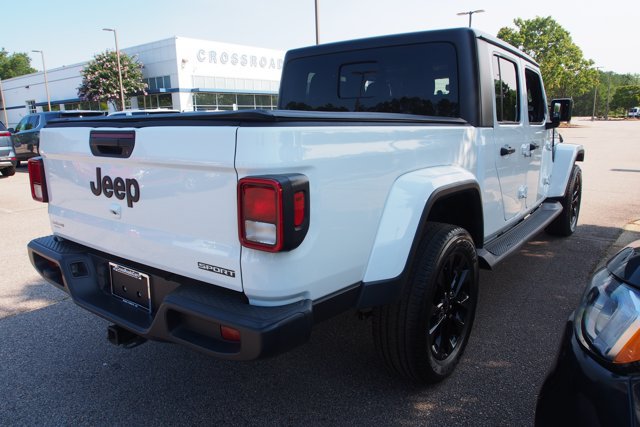 Used 2021 Jeep Gladiator Sport AWD/4WD image 8