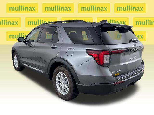 Certified 2025 Ford Explorer Active RWD image 11