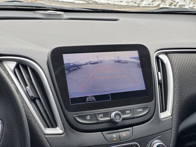 Used 2022 Chevrolet Malibu LT image 21