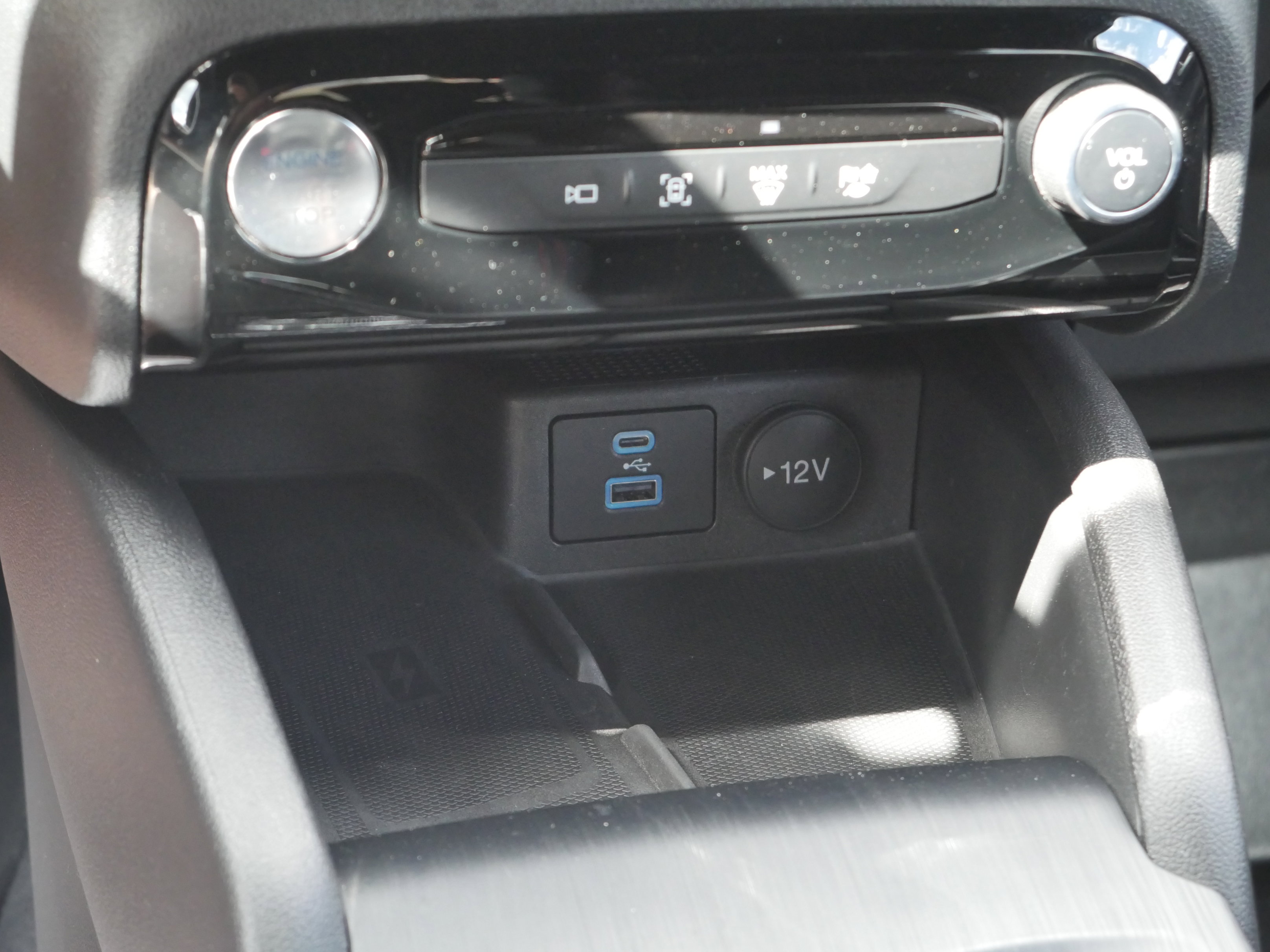 Certified 2023 Ford Escape ST-Line Select w/ Tech Pack #2 AWD/4WD image 14