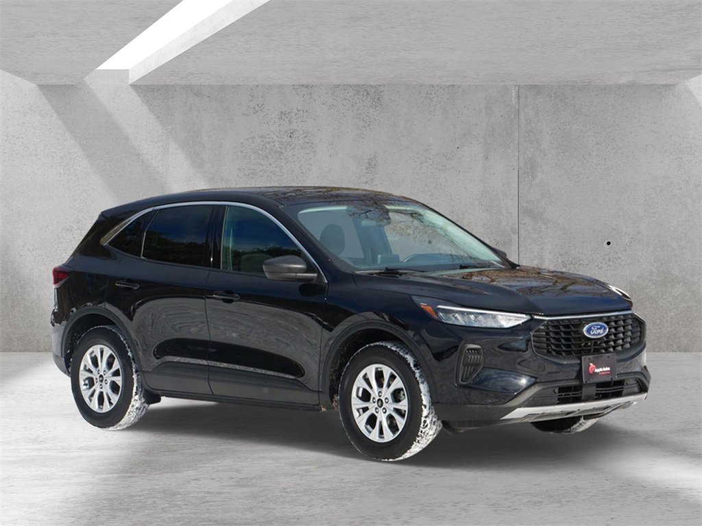 Certified 2023 Ford Escape Active image 1