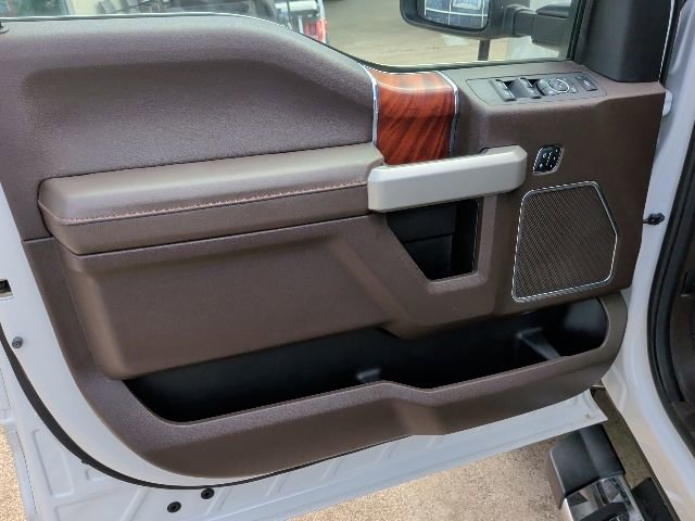 Certified 2018 Ford F250 King Ranch w/ Chrome Package AWD/4WD image 21