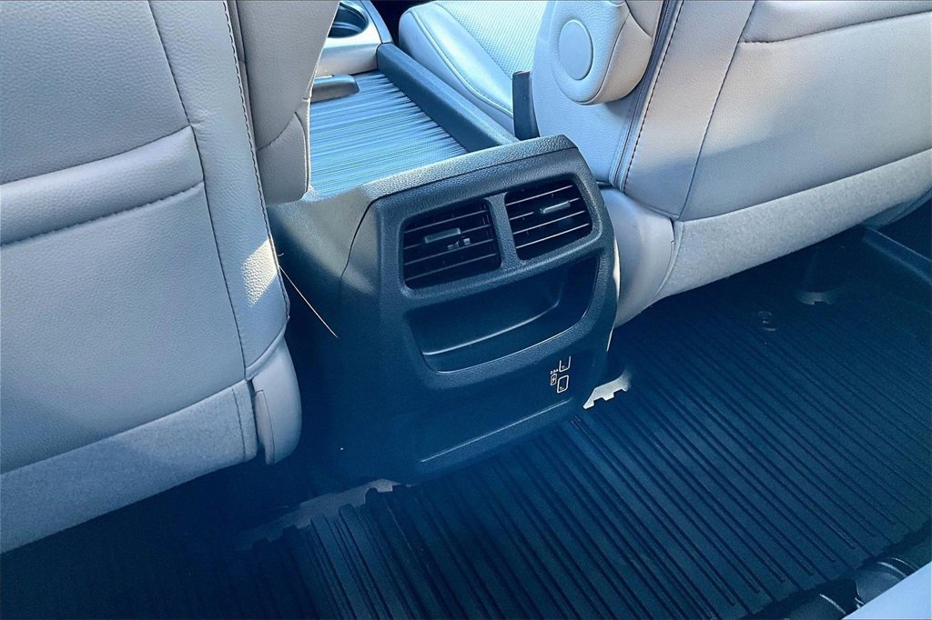 Used 2022 Honda Passport EX-L image 33