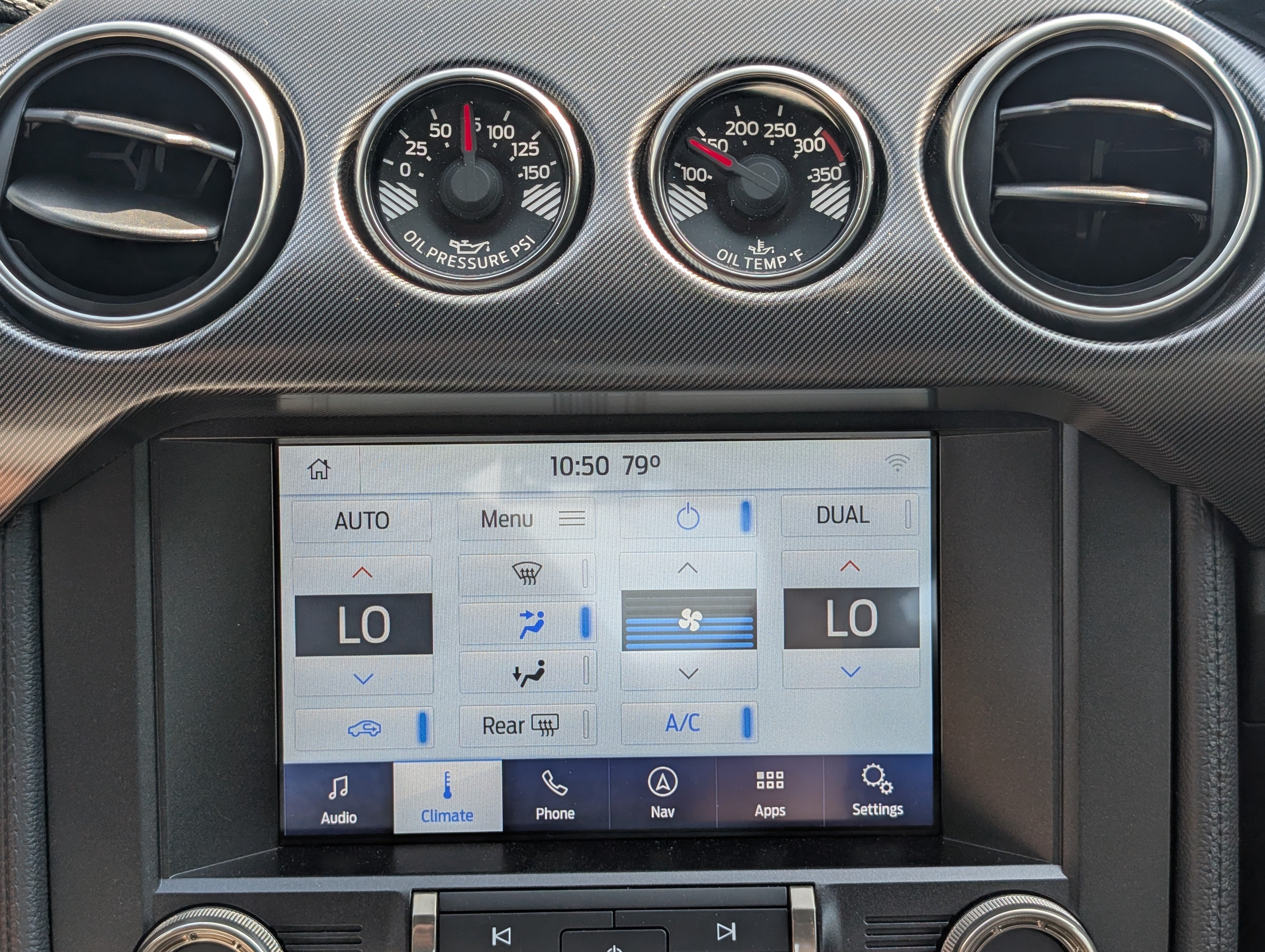 Certified 2020 Ford Mustang Shelby GT500 w/ Technology Package RWD image 25