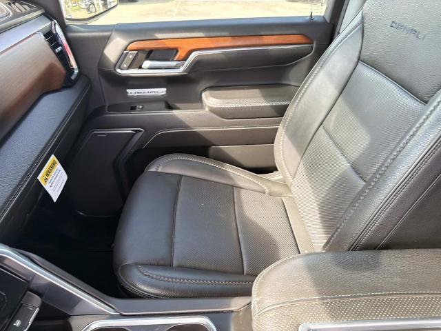 Used 2022 GMC Sierra 1500 Denali w/ Denali Reserve Package AWD/4WD image 20