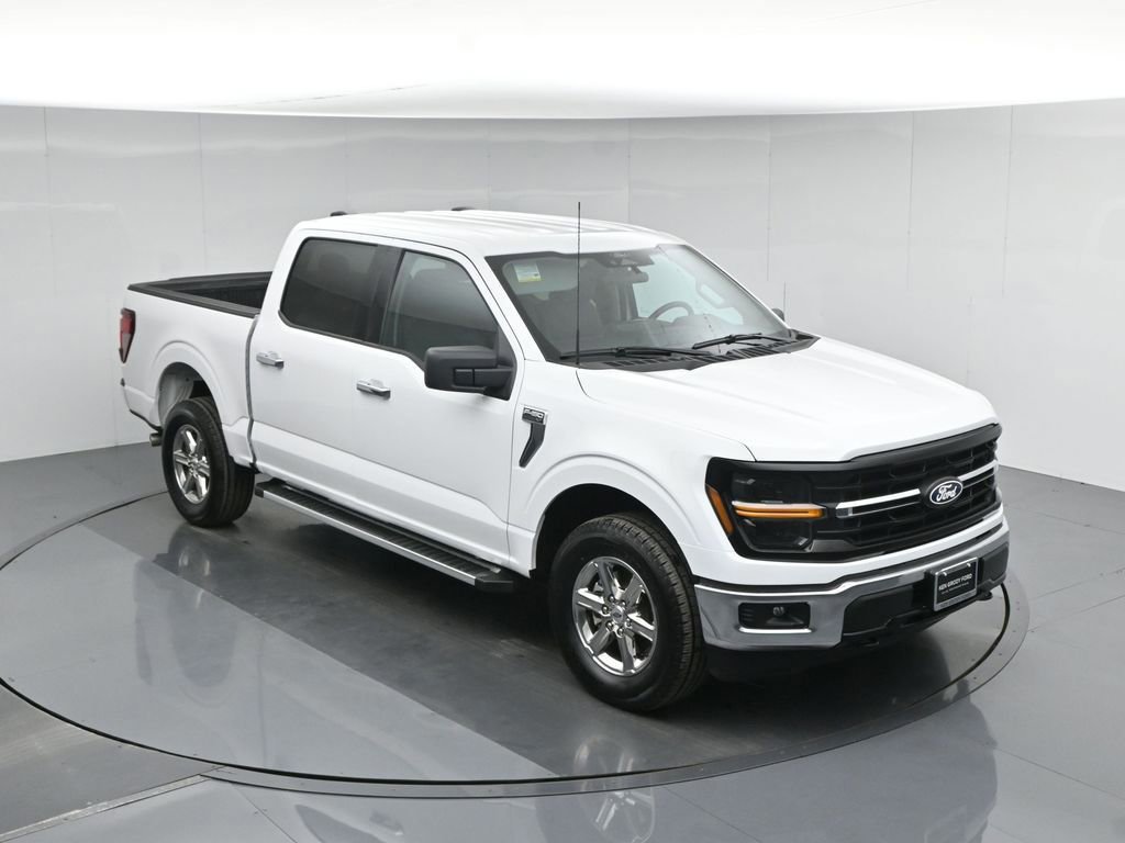 Certified 2025 Ford F150 XLT w/ Equipment Group 301A Standard image 4