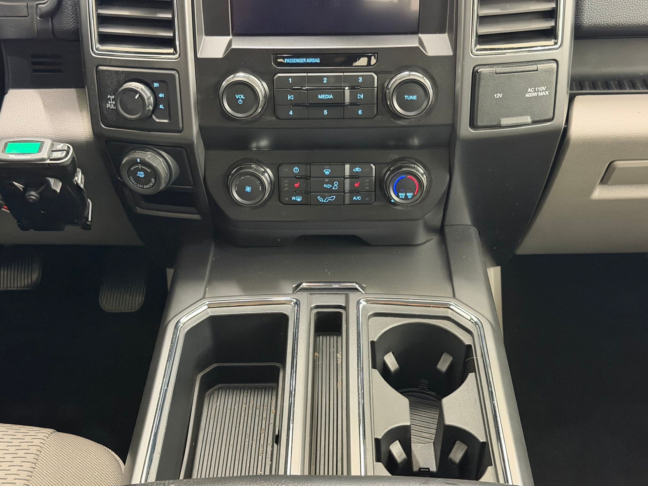 Certified 2019 Ford F150 XLT w/ Equipment Group 302A Luxury AWD/4WD image 18