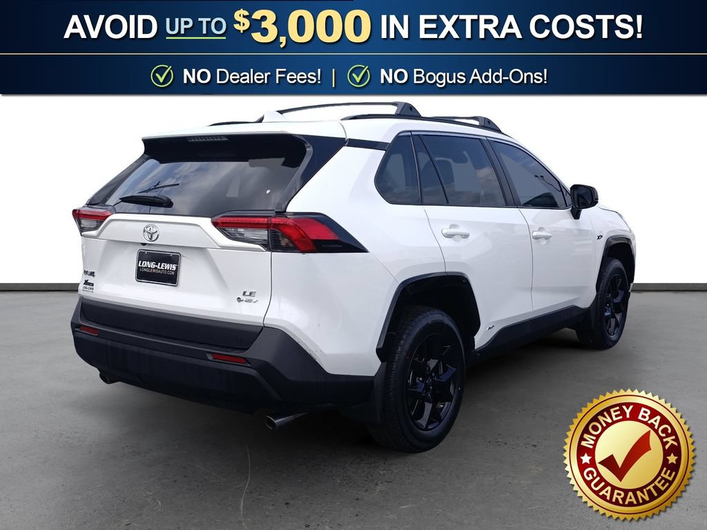 Used 2025 Toyota RAV4 LE AWD/4WD image 7