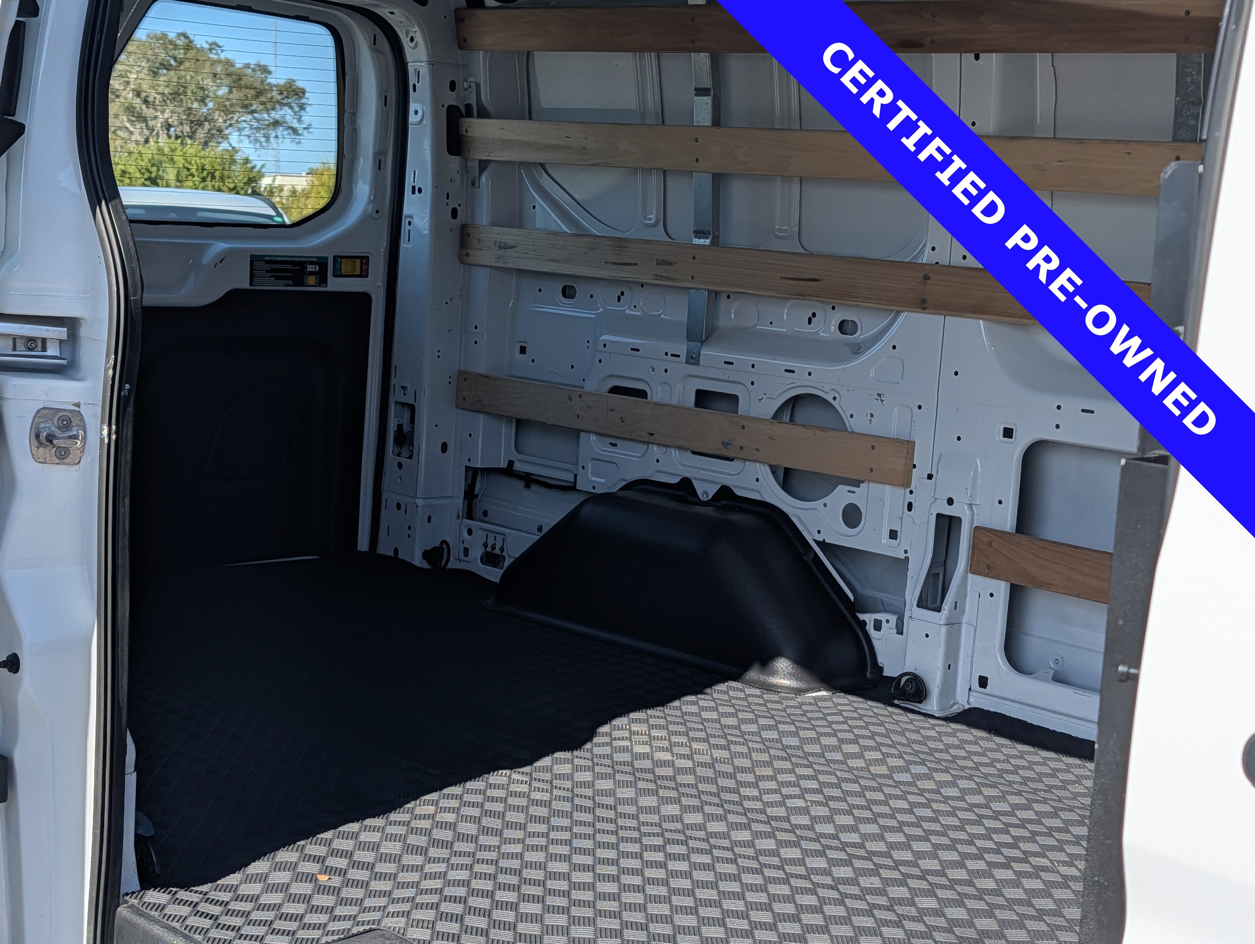 Certified 2024 Ford Transit 250 Low Roof w/ Exterior Upgrade Package RWD image 17
