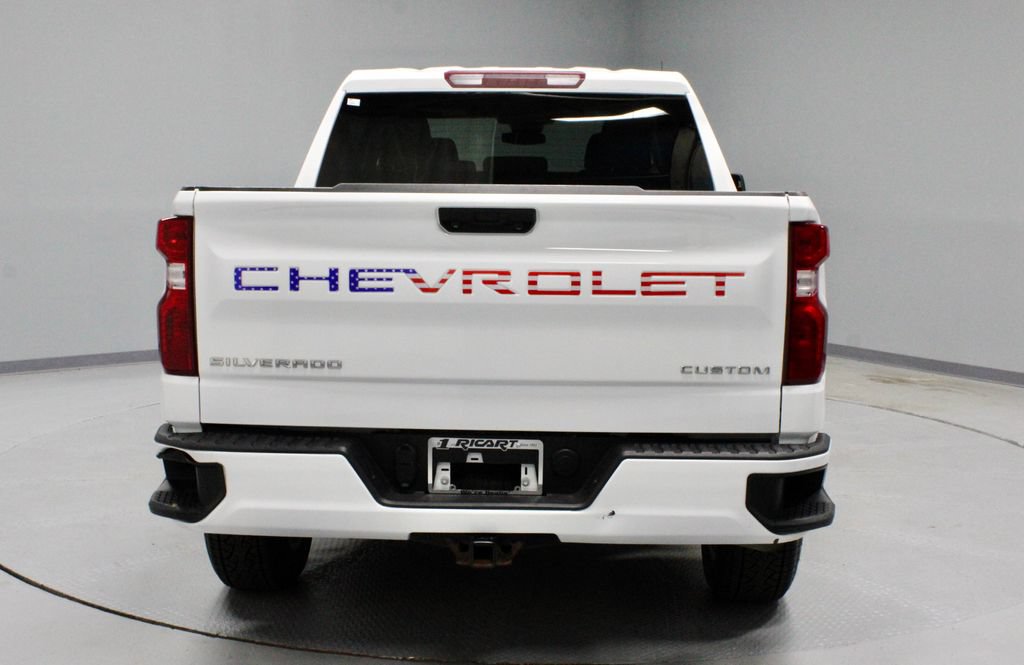 Used 2023 Chevrolet Silverado 1500 Custom AWD/4WD image 9